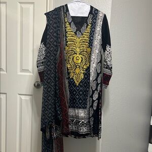 Black and Yellow red kurta duppatta 3 piece suit in size S.